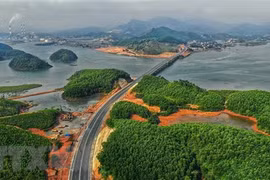 Provincia vietnamita de Quang Ninh por desarrollar turismo en medio de COVID-19
