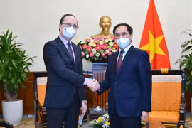 Robustecen nexos de asociación estratégica integral Vietnam-Rusia