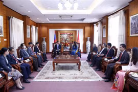 Laos felicita al Partido Comunista de Vietnam por 91 aniversario de su fundación 