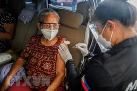 Filipinas asegura suficientes vacunas para inocular a 100 millones de personas