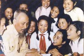 Publican nuevo libro sobre Presidente Ho Chi Minh