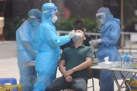 Vietnam registra leve disminución de casos del COVID-19