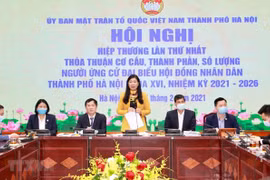 Presentan expedientes de candidatos de Hanoi a la Asamblea Nacional de XV legislatura
