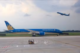 Vietnam Airlines por obtener permiso para vuelos directos a EE.UU.