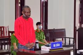 Sancionan a nigeriano en Vietnam por trasegar cuatro kilogramos de metanfetamina 