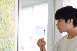 "Prodigio de la pintura" vietnamita dona 130 mil dólares para la lucha contra el COVID-19