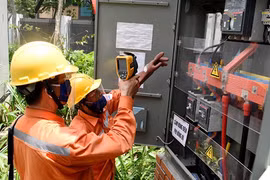 Reducen tarifas de servicios públicos esenciales en Vietnam por el COVID-19