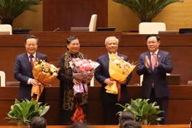 Ratifican relevo de tres vicepresidentes del Parlamento de Vietnam