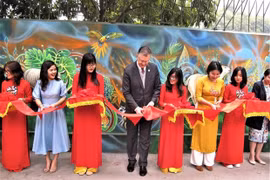 Inauguran mural sobre protección de medio ambiente en Hanoi