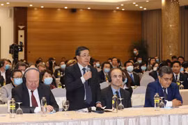 Diplomáticos extranjeros confían en firmes pasos de avance de Vietnam
