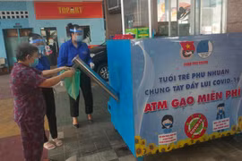 “Cajero automático de arroz”, de vuelta a Ciudad Ho Chi Minh para apoyar a desfavorecidos