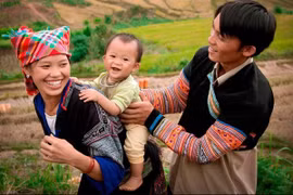 Mejora en Vietnam atención de salud reproductiva para mujeres de minorías étnicas