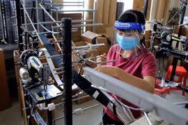 Empresas vietnamitas se adaptan en nuevo contexto del COVID-19