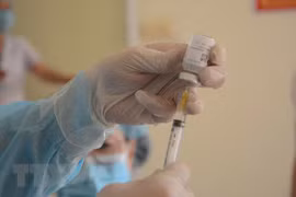 Vietnam a punto de desplegar tercera fase de vacunación contra el COVID-19