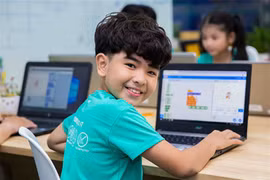 Brindan un "sistema inmunológico digital" a los niños en Vietnam para protegerse en línea