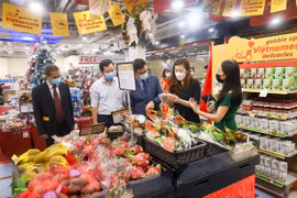 Promueven comercialización de productos agrícolas vietnamitas en Singapur