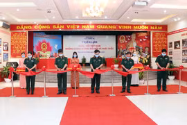 Inauguran exposición sobre Asamblea Nacional de Vietnam