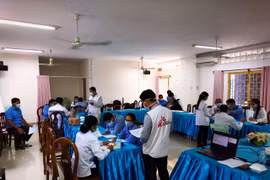 Camboya refuerza control fronterizo para prevenir nueva cepa del COVID-19