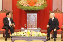 Visita del máximo dirigente de Laos a Vietnam fomentará relaciones bilaterales de confianza 