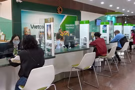 Vietcombank reduce tasa de interés de préstamo 