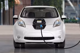 Indonesia aspira a producir 600 mil coches electrónicos para 2030