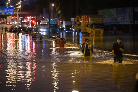Malasia evacúa 22 mil personas por inundaciones 