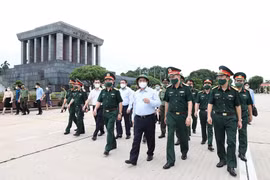 Primer ministro de Vietnam urge a una mejor preservación de Mausoleo de Ho Chi Minh 