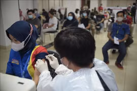 Indonesia prevé nueva ola de COVID-19 a partir de julio