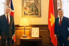 Destaca Reino Unido relaciones con Vietnam