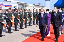 Presidente de Vietnam llega a Vientiane para iniciar visita oficial a Laos