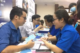Ciudad Ho Chi Minh necesita unos 300 mil puestos de trabajo para 2021 