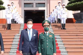 Vietnam y Japón por agilizar lazos militares en nueva etapa