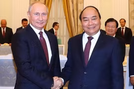 Presidente de Vietnam aspira a elevar relaciones de asociación estratégica con Rusia 