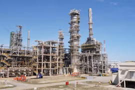 Refinería vietnamita de Dung Quat supera su capacidad diseñada