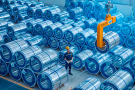 Grupo vietnamita Hoa Phat exporta 22 mil toneladas de chapas galvanizadas