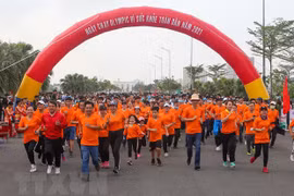 Más de mil 500 personas participan en Día de carrera en Da Nang
