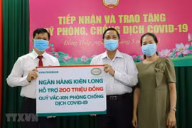 Acumula Vietnam fondo millonario de vacunas contra COVID-19