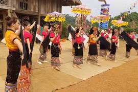 Honran en Vietnam cultura de minorías étnicas en ocasión del Día Internacional de la Mujer