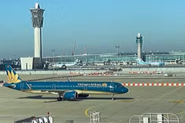 Vietnam Airlines opera primer vuelo internacional piloto a ciudad de Da Nang