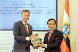 Vietnam y Rusia impulsan cooperación entre localidades