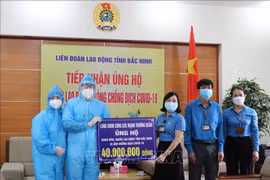 Apoyan a trabajadores afectados por el COVID-19 en provincia vietnamita de Bac Ninh