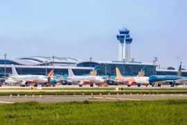 Establecen fuerza de seguridad aérea del Departamento de Gestión de Inmigración de Vietnam