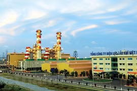 Grupos vietnamita y ruso cooperan en desarrollo de proyecto con uso de gas natural licuado