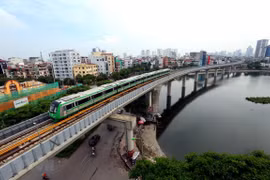 Línea ferroviaria Cat Linh-Ha Dong entra oficialmente en operaciones comerciales