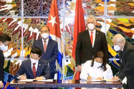 Vietnam refuerza cooperación con Cuba en información y comunicación