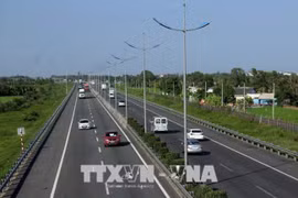 Vietnam proyecta disponer de nueve mil kilómetros de autopistas para 2050