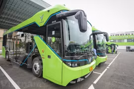 Llega primera ruta de autobús eléctrico inteligente a las calles de Hanoi