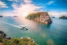 Provincia vietnamita de Quang Ninh recibe a 140 mil turistas en dos días festivos