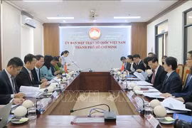 Ciudad Ho Chi Minh y Shanghái intercambian experiencias en seguimiento y crítica social