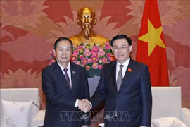 Robustecen Vietnam y Laos nexos parlamentarios